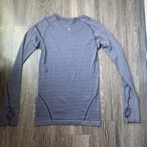 Women’s Lululemon “swiftly tech long sleeve” shirt, size 2. - Picture 3 of 3